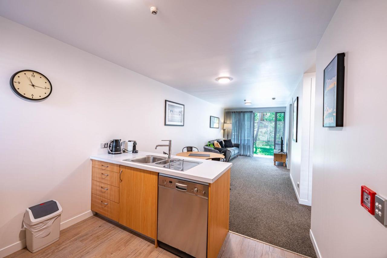Central Luxury Apartment 108 ワナカ エクステリア 写真